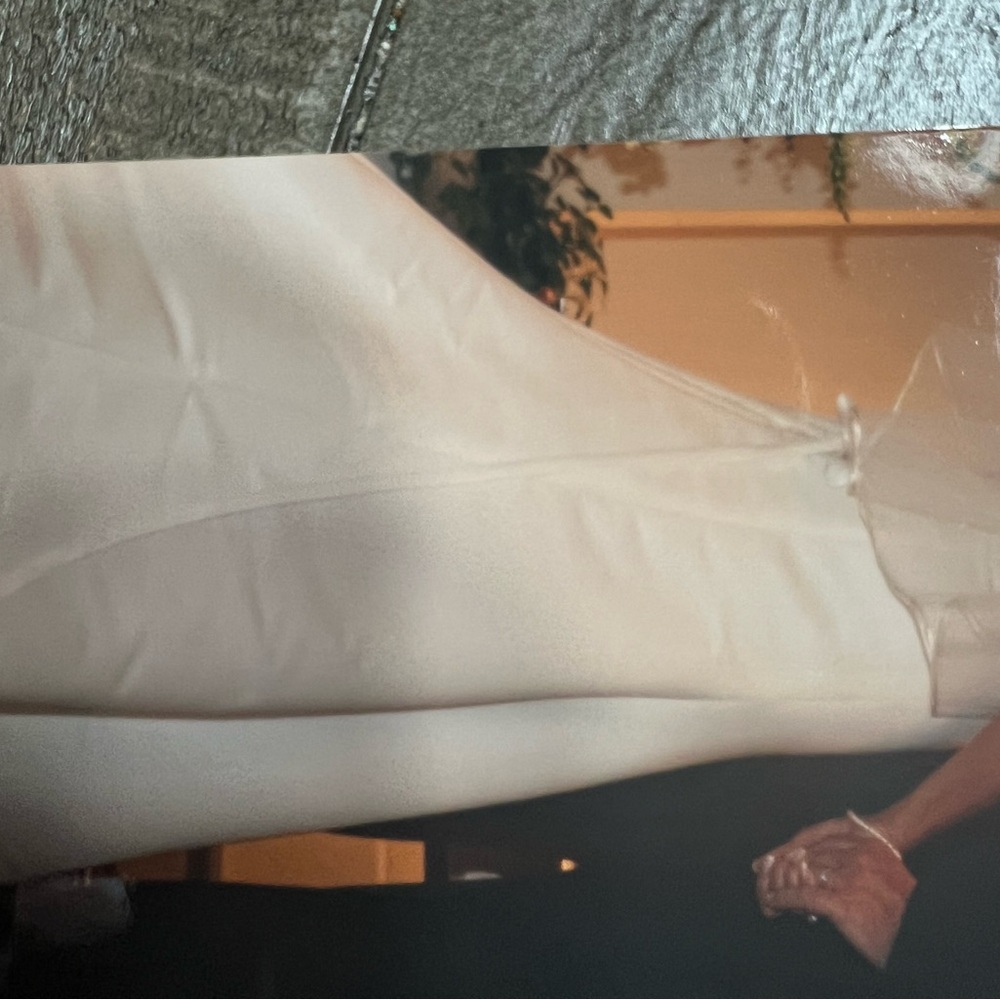 David's Bridal Elegant White Wedding Dress